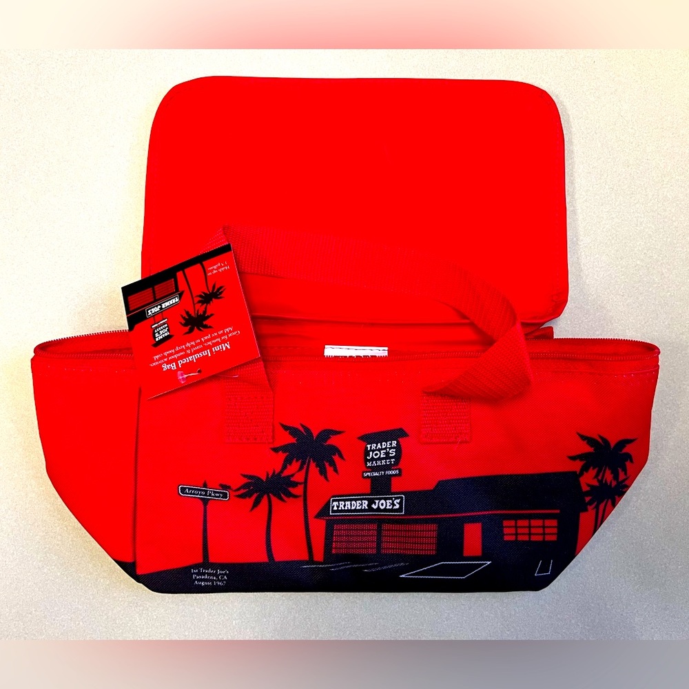 Brand New Trader Joe’s Mini Insulated Bag
